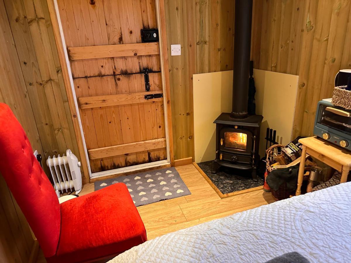 Buzzard Holt Hosting Hotel Buckingham Exterior foto