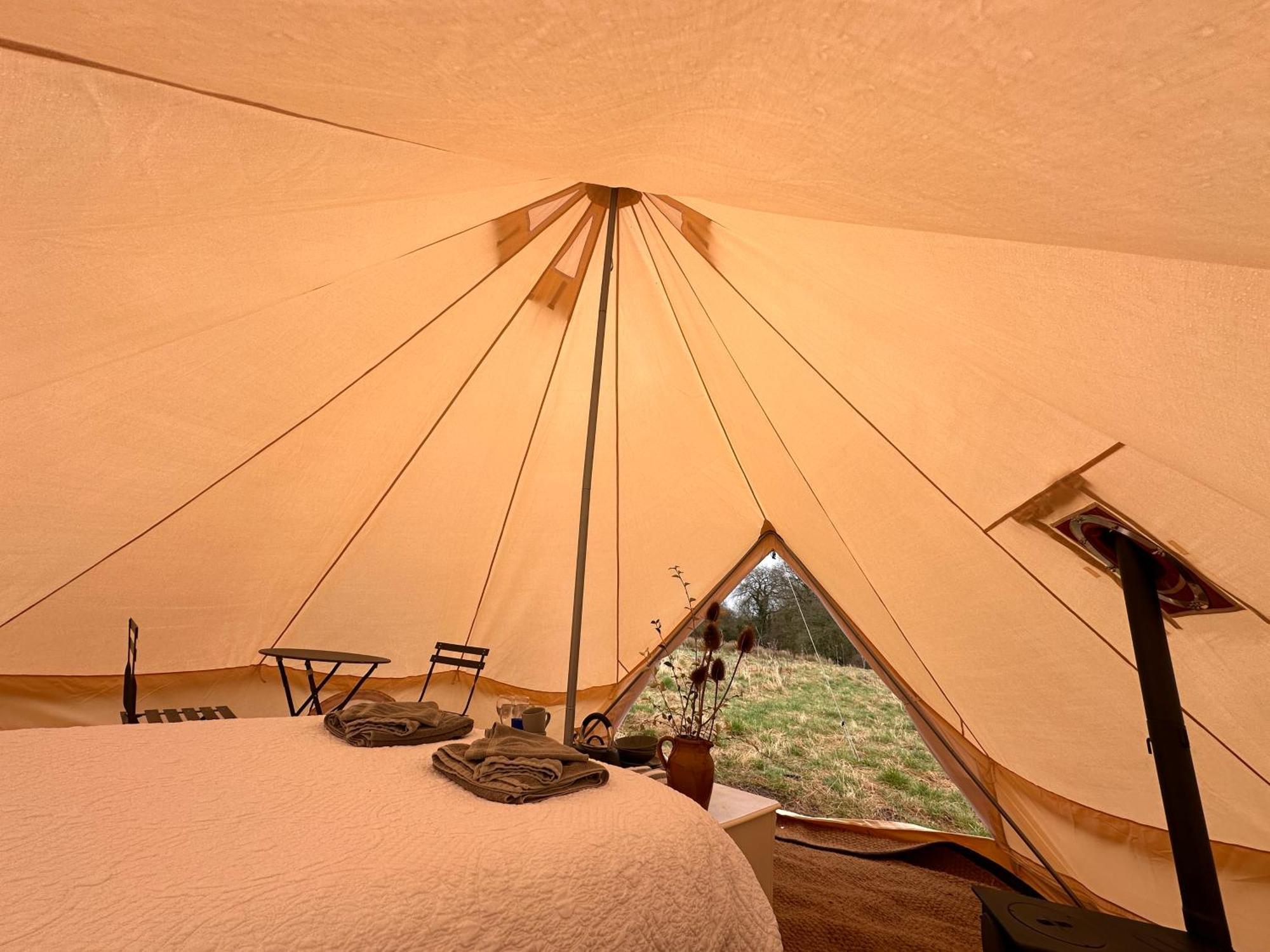 Buzzard Holt Hosting Hotel Buckingham Exterior foto