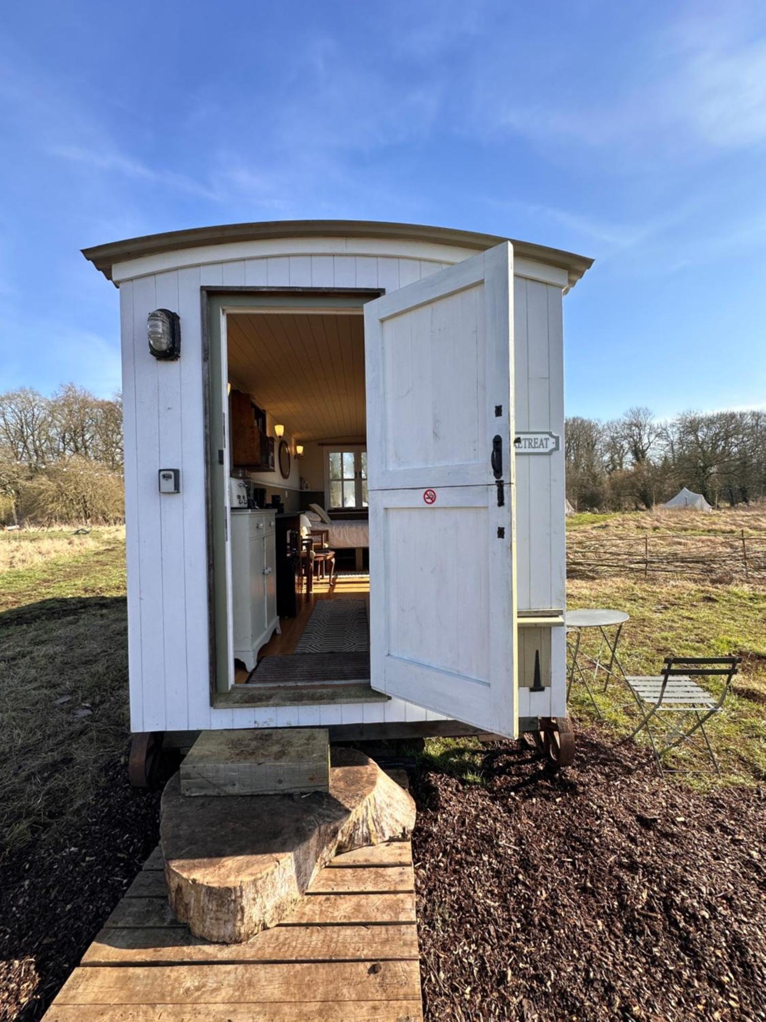 Buzzard Holt Hosting Hotel Buckingham Exterior foto